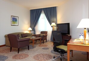 Minibar, in-room safe, iron/ironing board, free cribs/infant beds