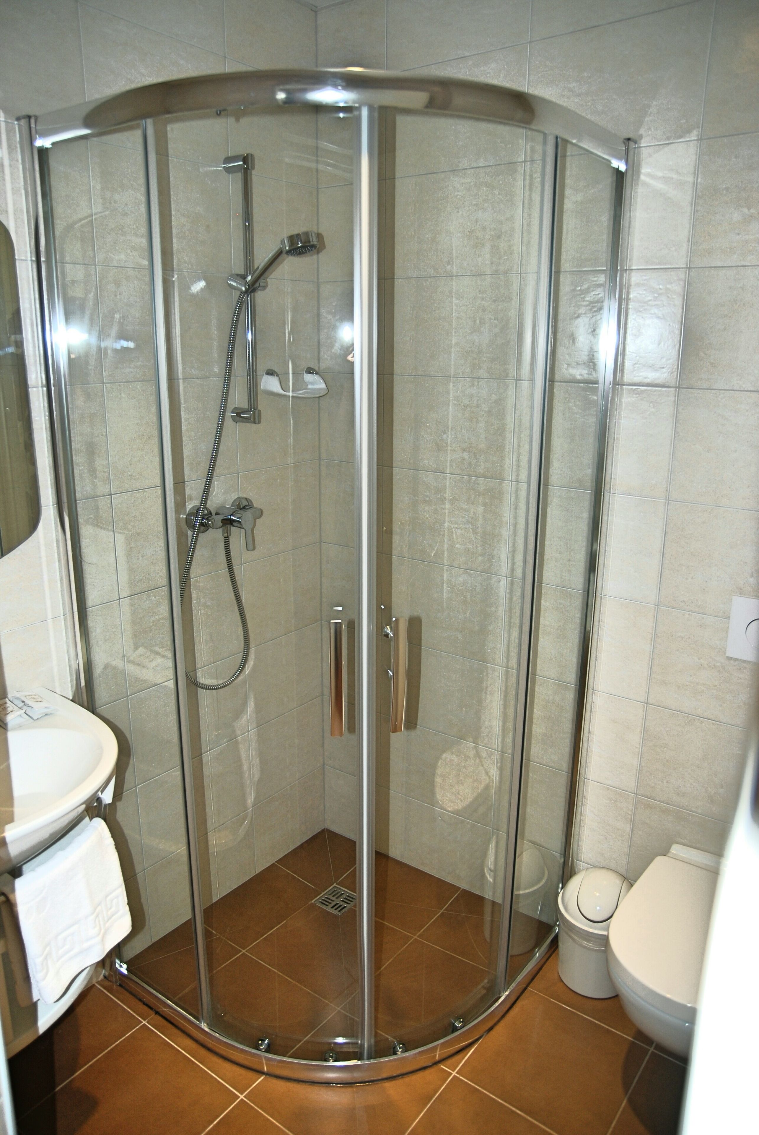 free toiletries, hair dryer, towels