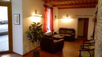 Área de estar no saguão