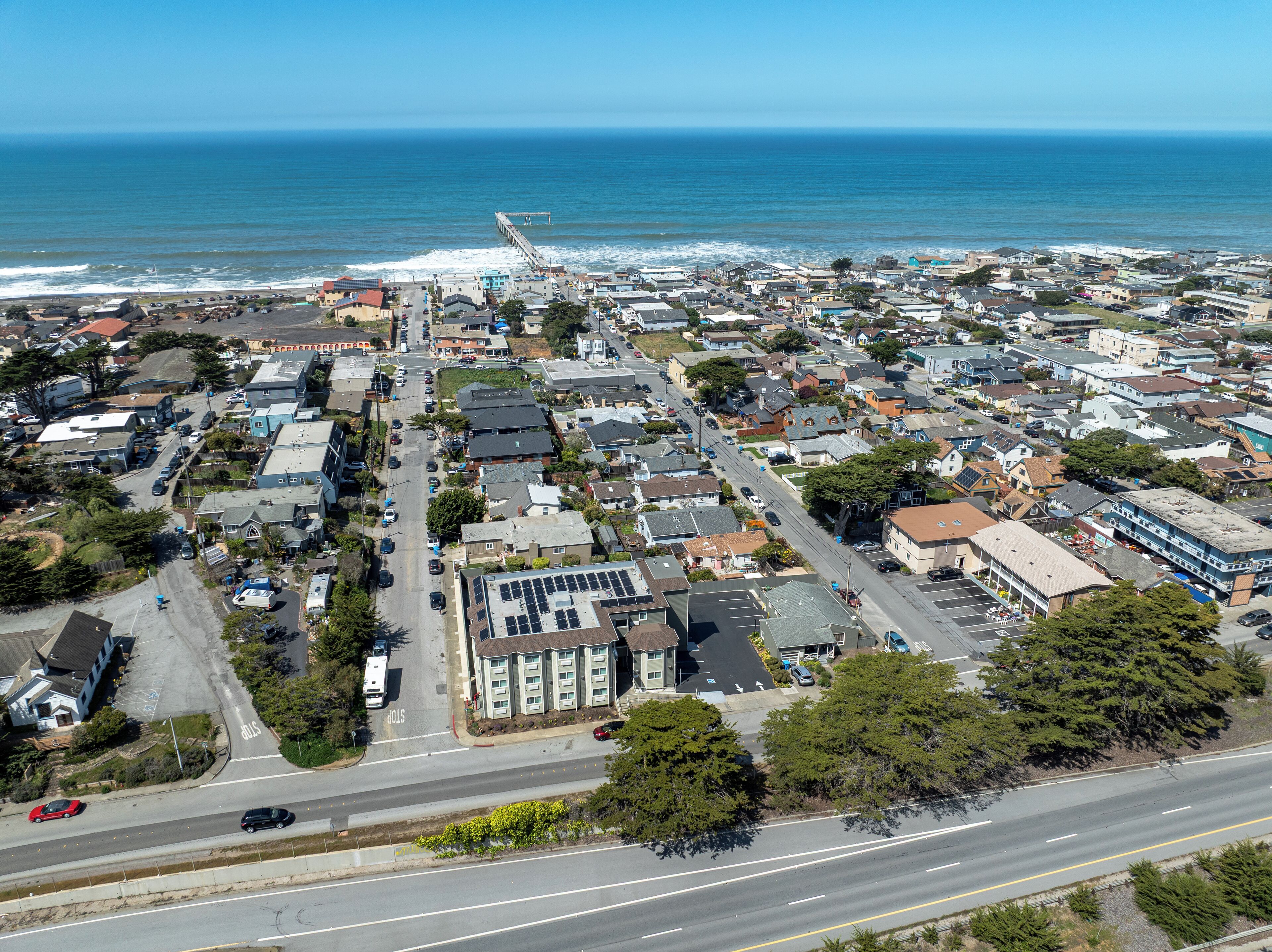 Foto - PACIFIC DRIFT San Francisco Pacifica