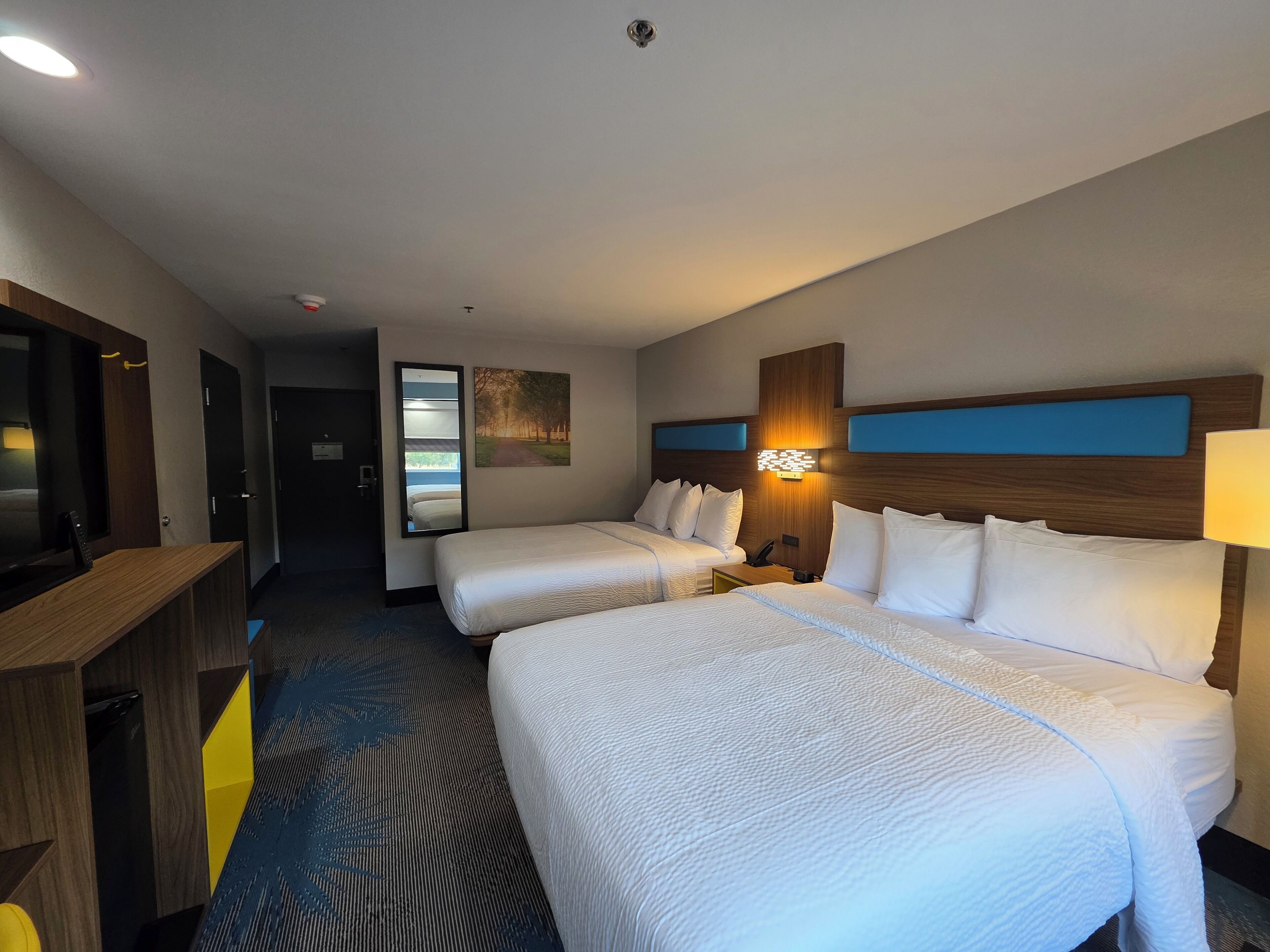 Deluxe Room, 2 Queen Beds, Non Smoking | Pillowtop beds, desk, iron/ironing board, free WiFi