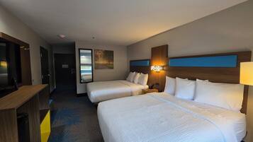 Surmatelas, bureau, fer et planche Ă repasser, Wi-Fi gratuit