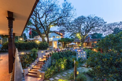 Summit Hotel