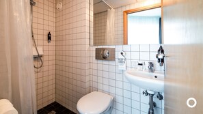 Unclassified image, 2 of 26, button - Center Hotels Klöpp (Reykjavik)