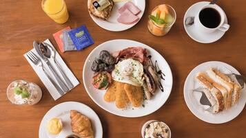 Frukostbuffé varje dag (NZD 35.00 per person)