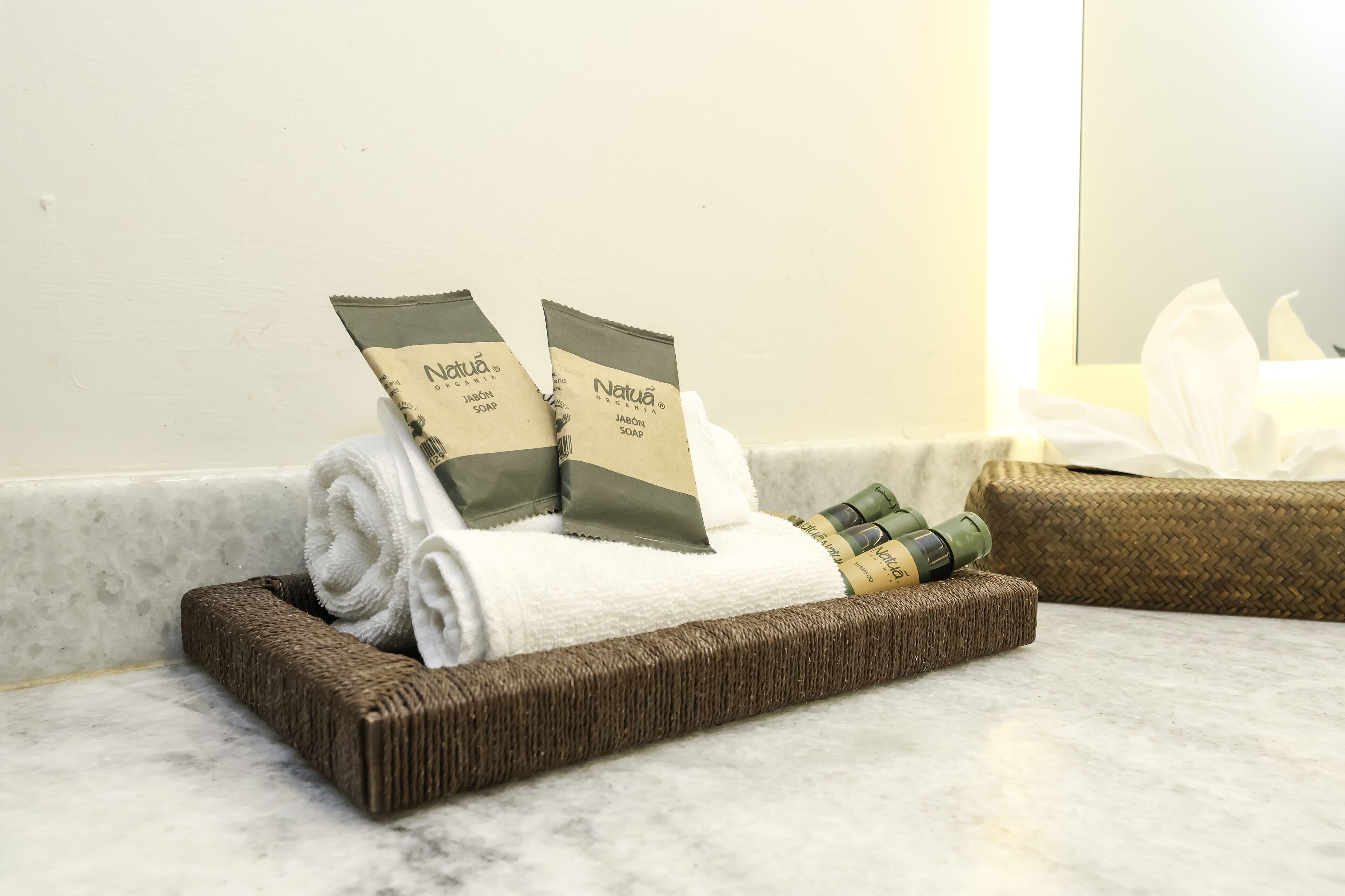 standard room, 1 double bed, city view | bathroom | shower, free toiletries, hair dryer, towels