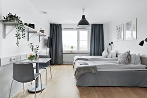 Basic Studio | 1 bedroom, desk, laptop workspace, blackout drapes