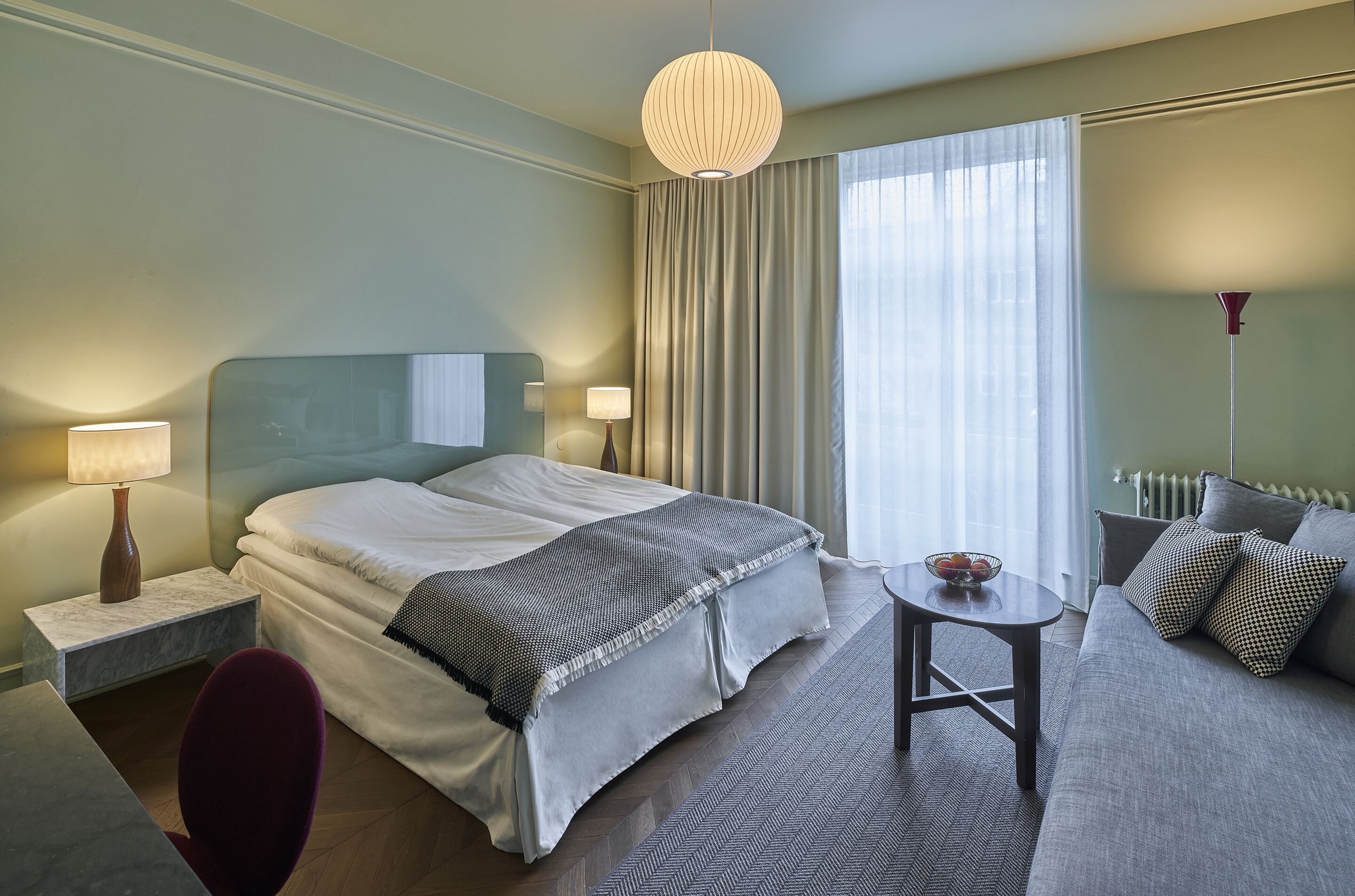 family twin room, multiple beds | 1 bedroom, minibar, in-room safe, desk