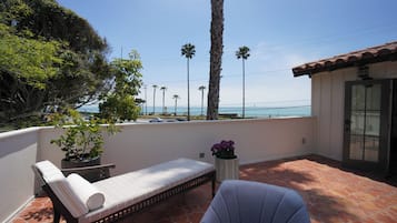 Hacienda Suite | Terrace/patio