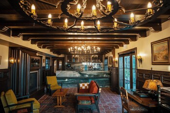 Lobby lounge at Capistrano Coast House