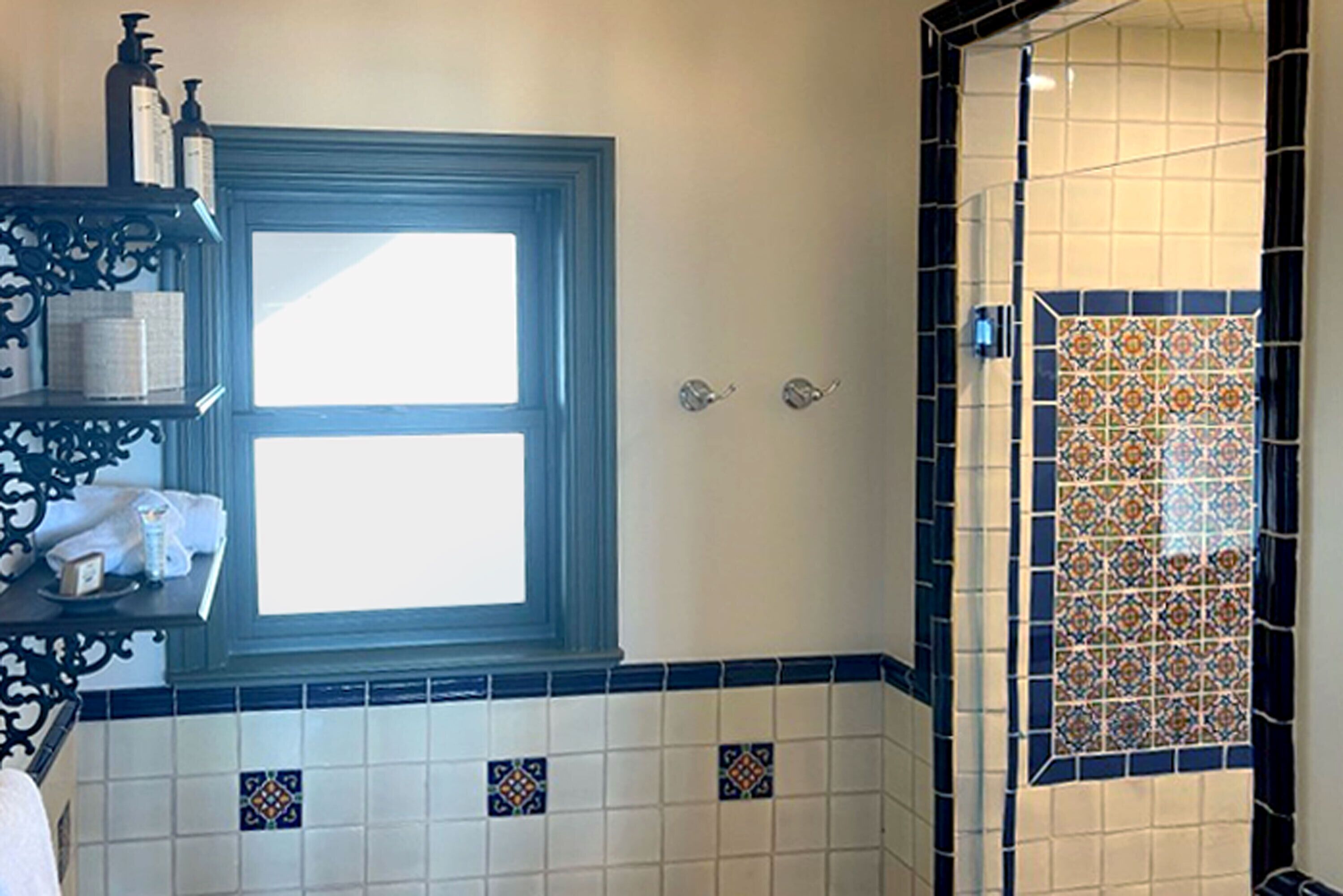 El Caminante Bar & Bungalows