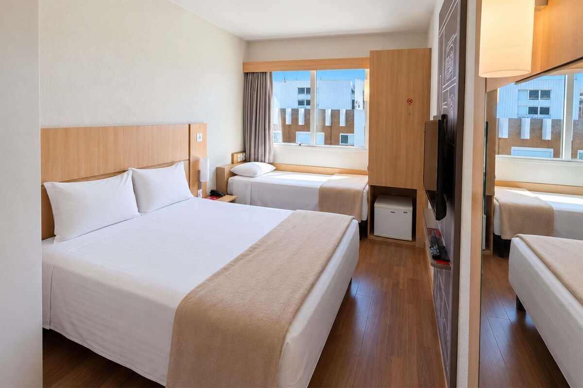 Standard Room, Multiple Beds