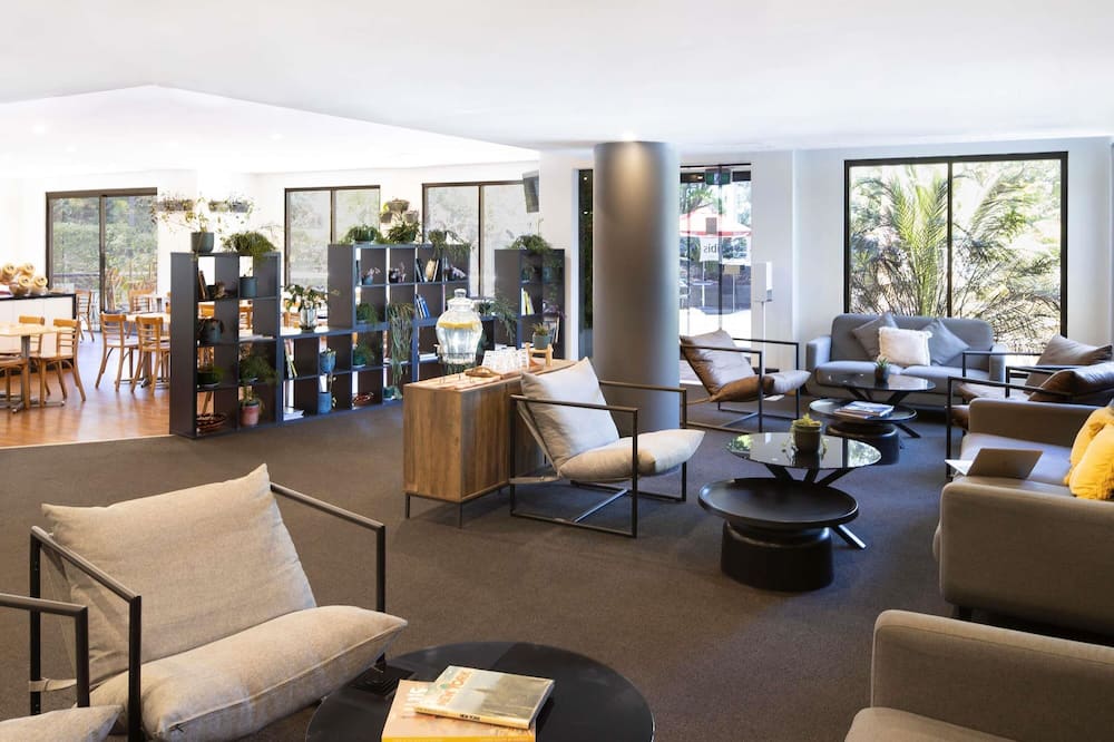 ibis Sydney Thornleigh