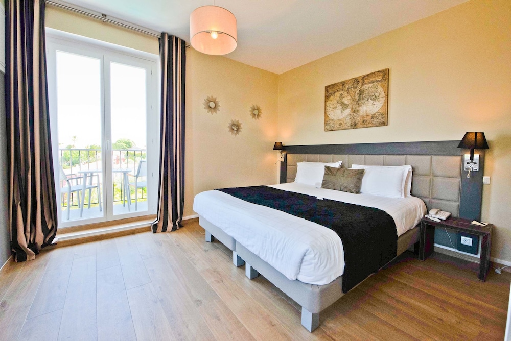 Hôtel La Villa Cap d'Antibes by null