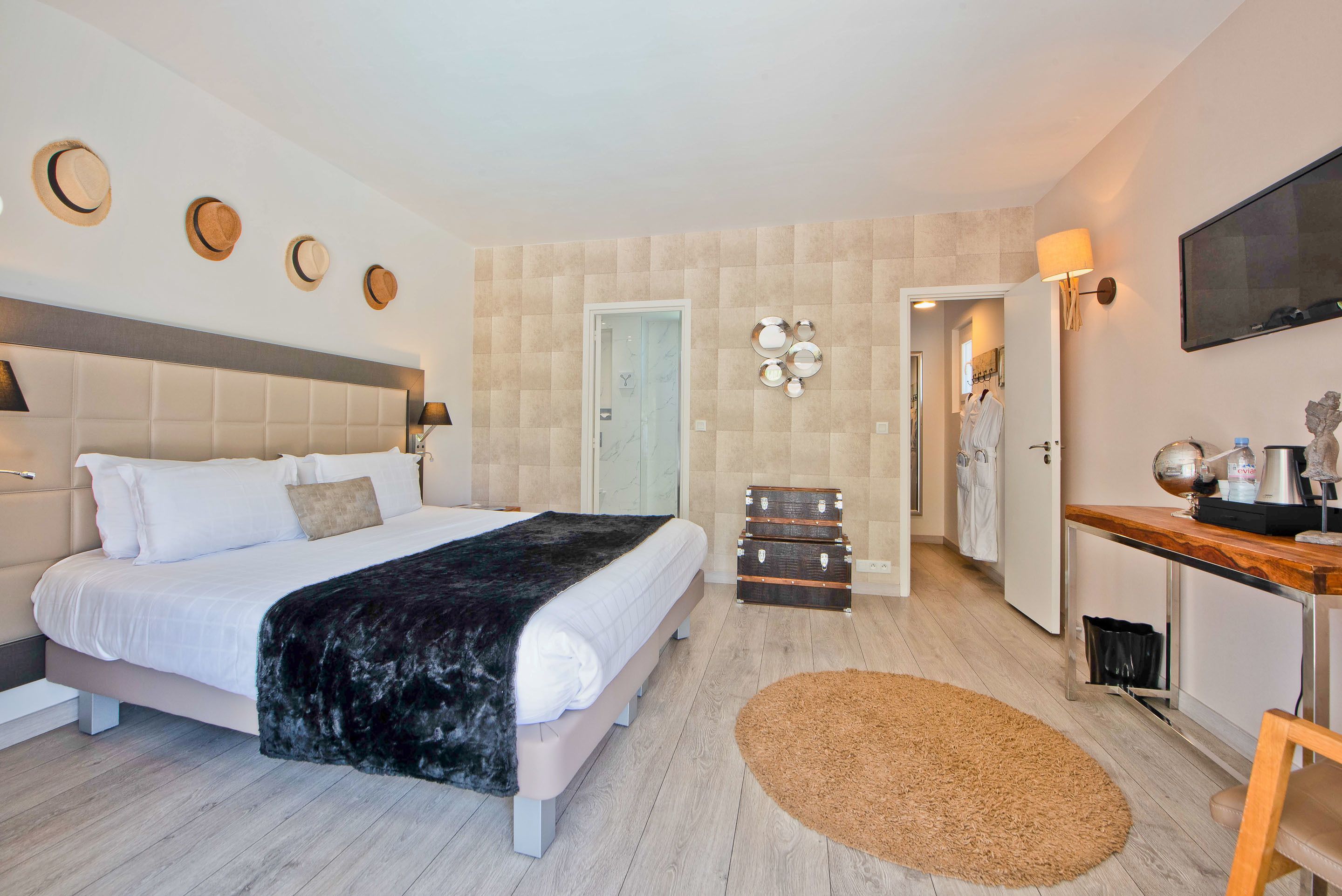 comfort double room, annex building | 1 bedroom, minibar, in-room safe, free wifi