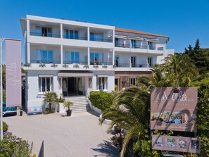 Majoituspaikan julkisivu