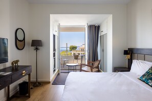 Superior-Doppelzimmer, Balkon, Meerblick | Minibar, Zimmersafe, kostenloses WLAN