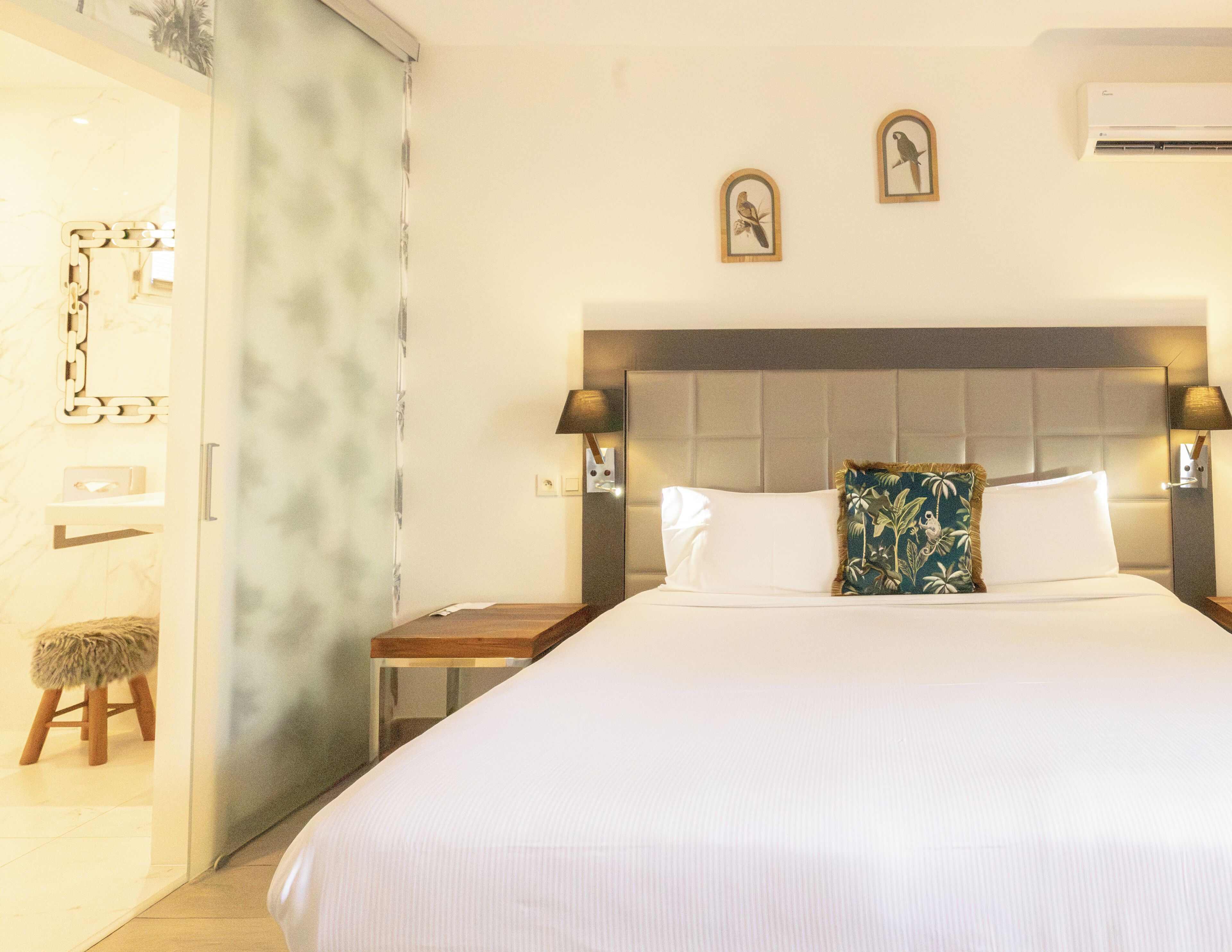 Comfort Double Room, Annex Building | Minibar, in-room safe, WiFi (free)