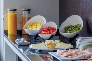 Daily buffet breakfast (EUR 16 per person)