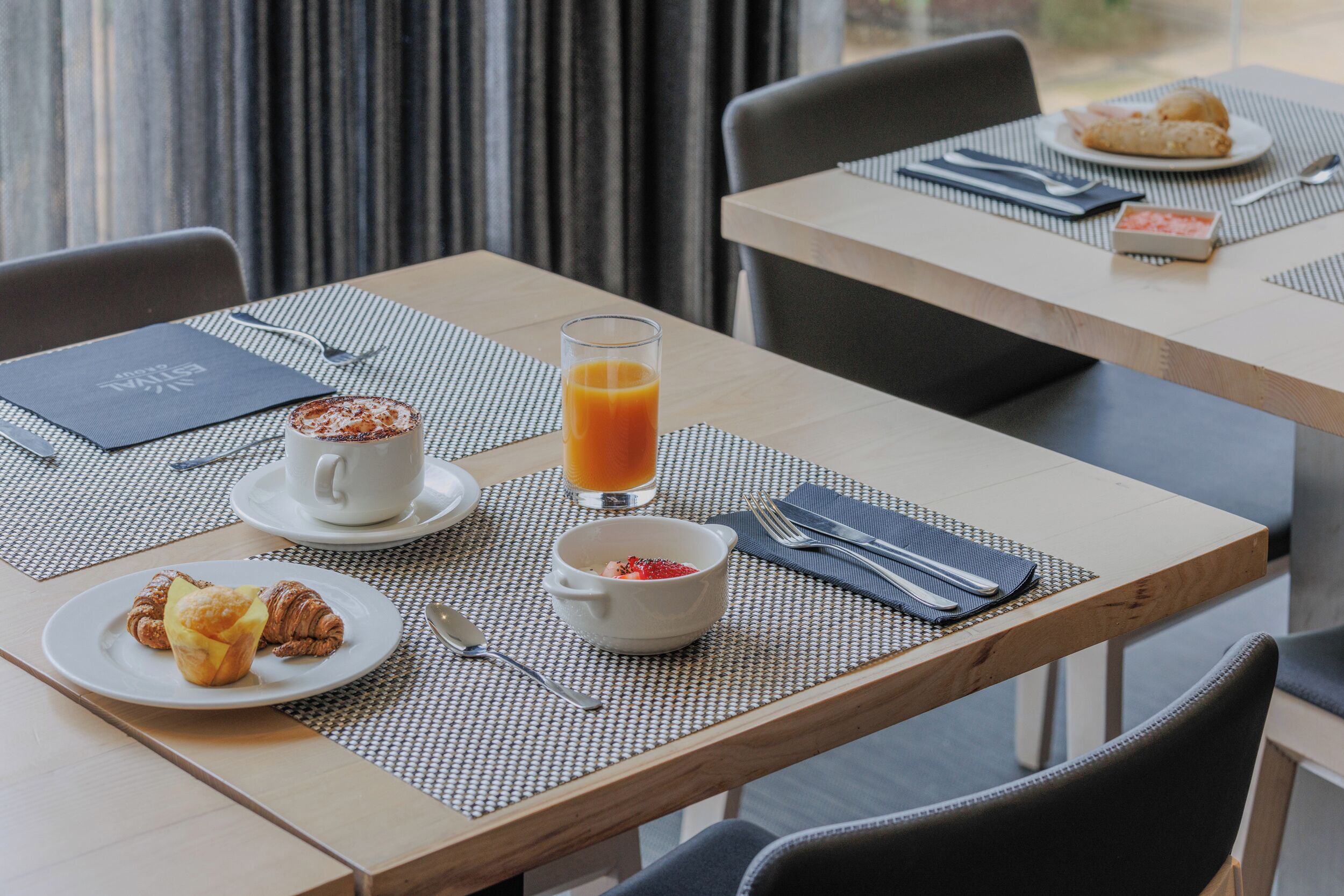 mediterranean cuisine, al fresco dining