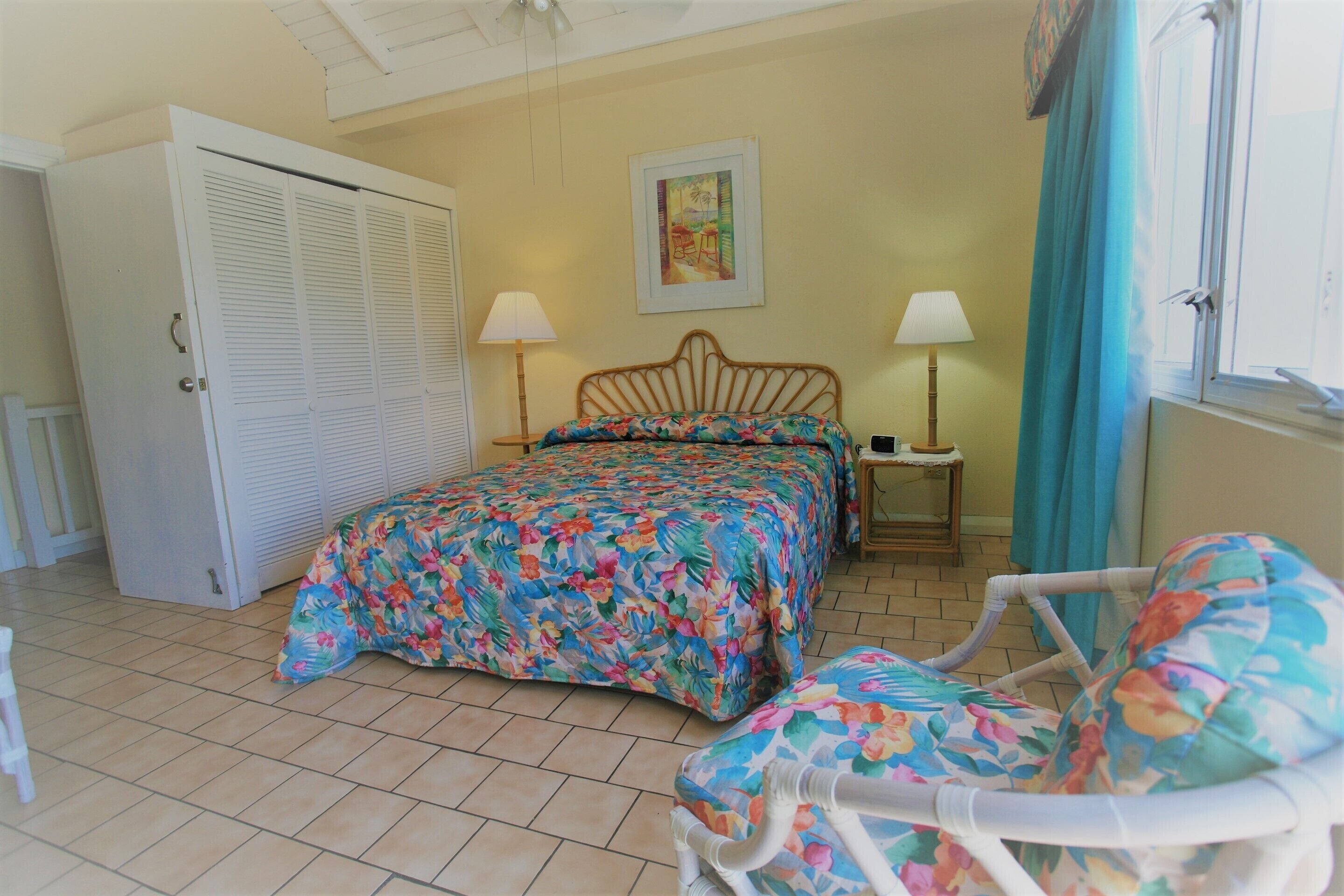 standard room, non-smoking, ocean view | in-room safe, desk, blackout curtains, iron/ironing board