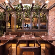 Hotel Nelligan