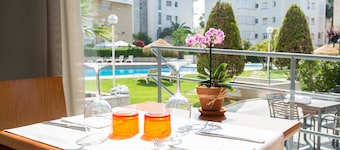 Atenea Park - Suites Apartments