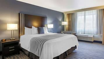 1 bedroom, premium bedding, pillow-top beds, desk