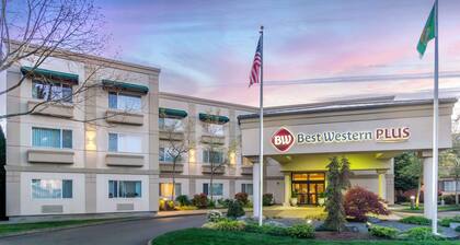 Best Western Plus Edmonds Harbor Inn