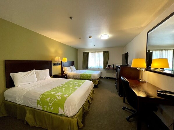 Classic Double Room | Pillow-top beds, iron/ironing board, free WiFi, bed sheets