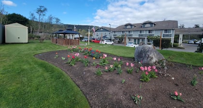 Fidalgo Country Inn