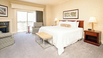 Ropa de cama de alta calidad y escritorio