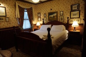 Coffres-forts dans les chambres, Wi-Fi gratuit, draps fournis