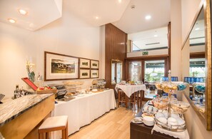 Daily buffet breakfast (EUR 7 per person)