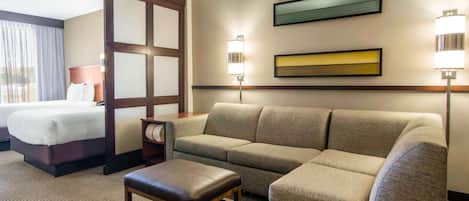 Studio, 2 grands lits, accessible aux personnes à mobilité réduite (Bathtub with Grab Bars) | Couette en duvet, bureau, espace de travail pour ordinateurs portables