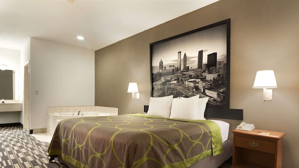 Cortinas opacas, tabla de planchar con plancha, wifi gratis
