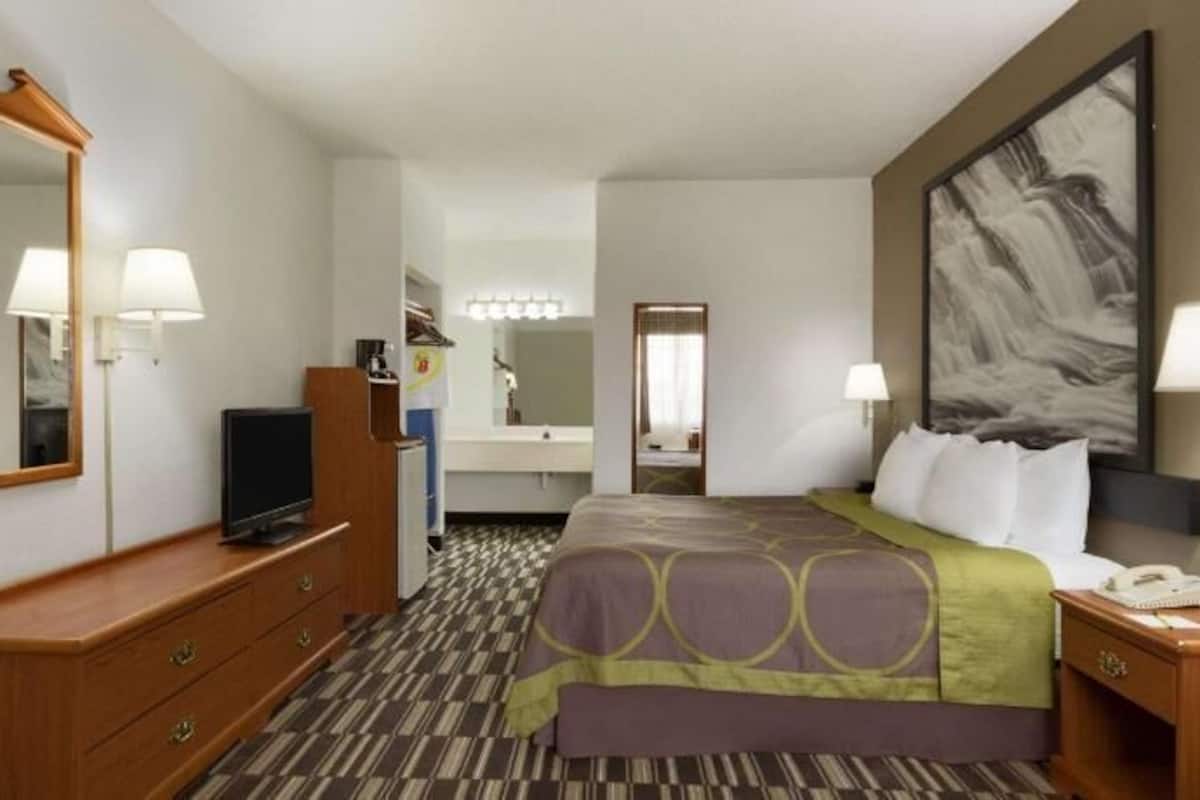 Blackout curtains, iron/ironing board, free WiFi, bed sheets