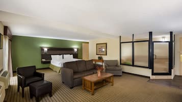 Suite, 1 King Bed, Non Smoking, Patio | In-room safe, desk, laptop workspace, iron/ironing board