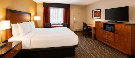 Pillowtop beds, in-room safe, desk, soundproofing