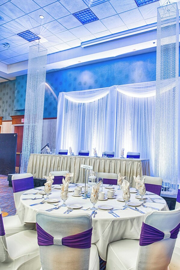 Banquet hall