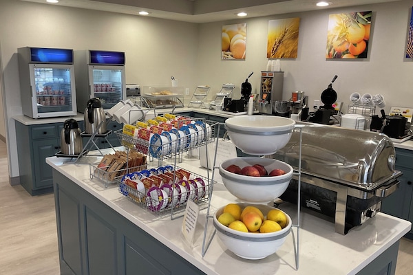 Free daily self-serve breakfast