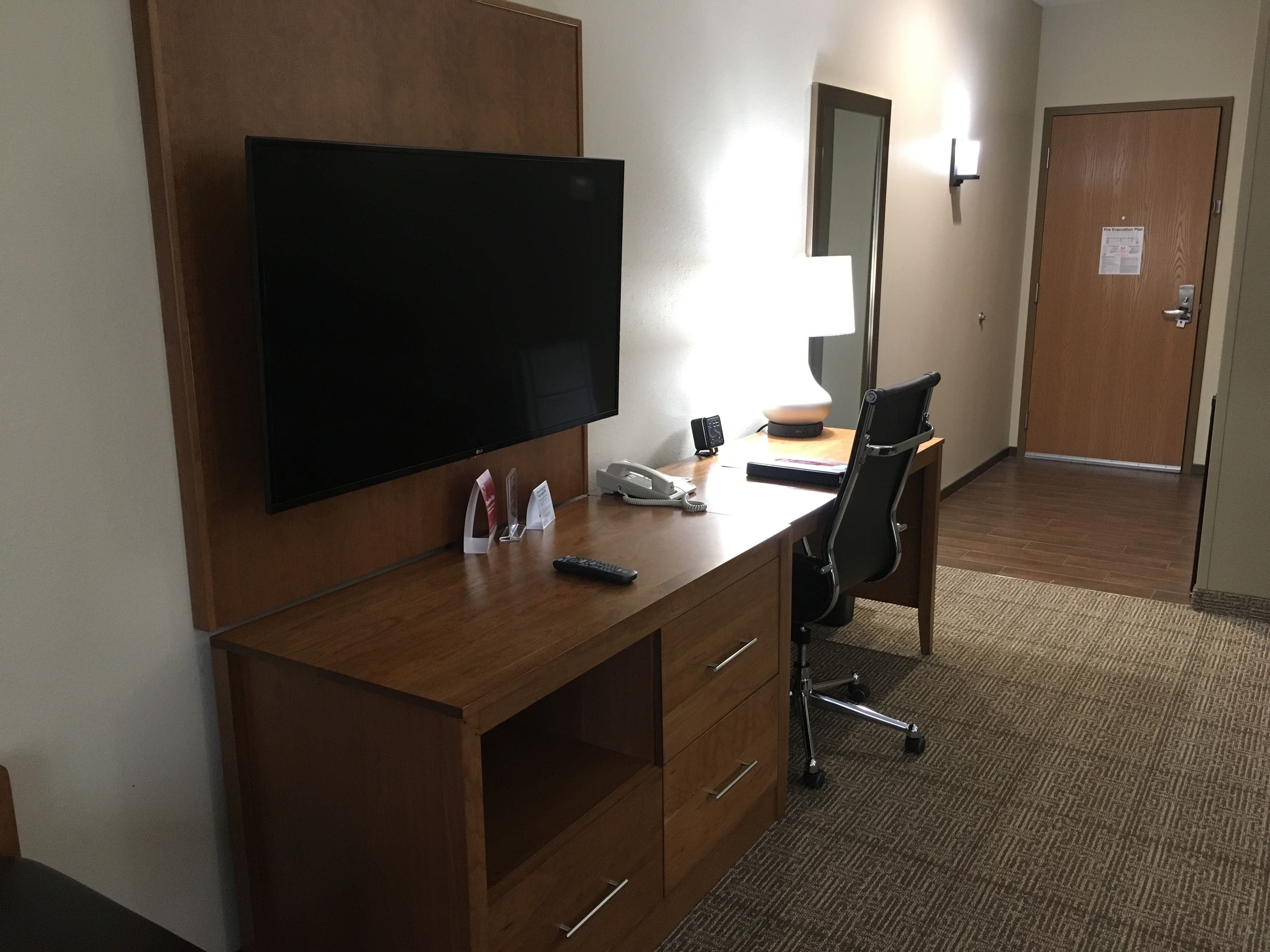 suite, 1 king bed | premium bedding, laptop workspace, blackout curtains, soundproofing