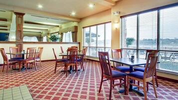 Free buffet breakfast