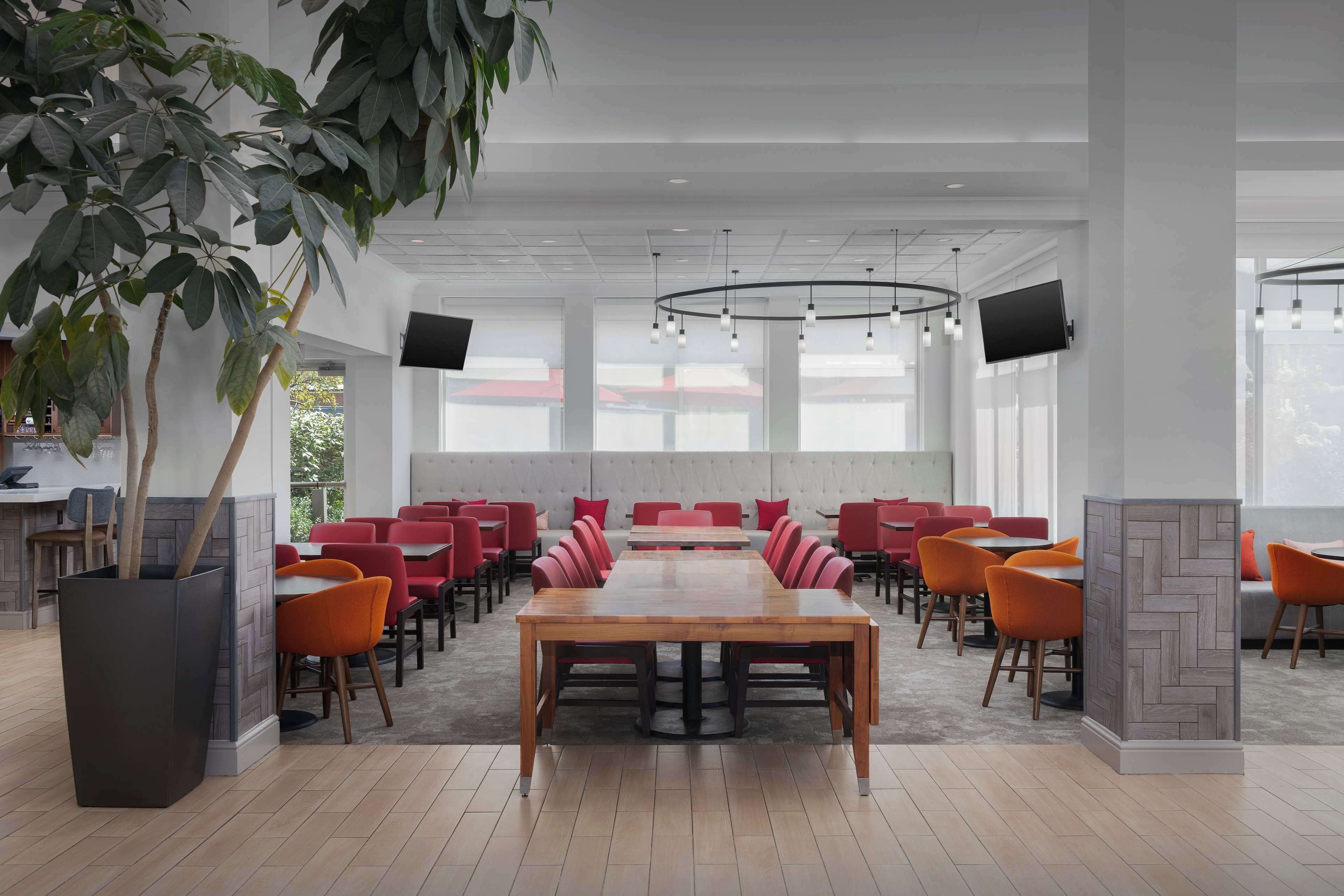 breakfast and dinner served