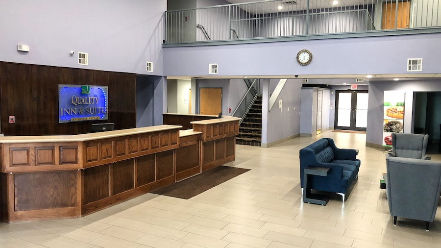 Quality Inn & Suites Alma - Fort Smith Northeast