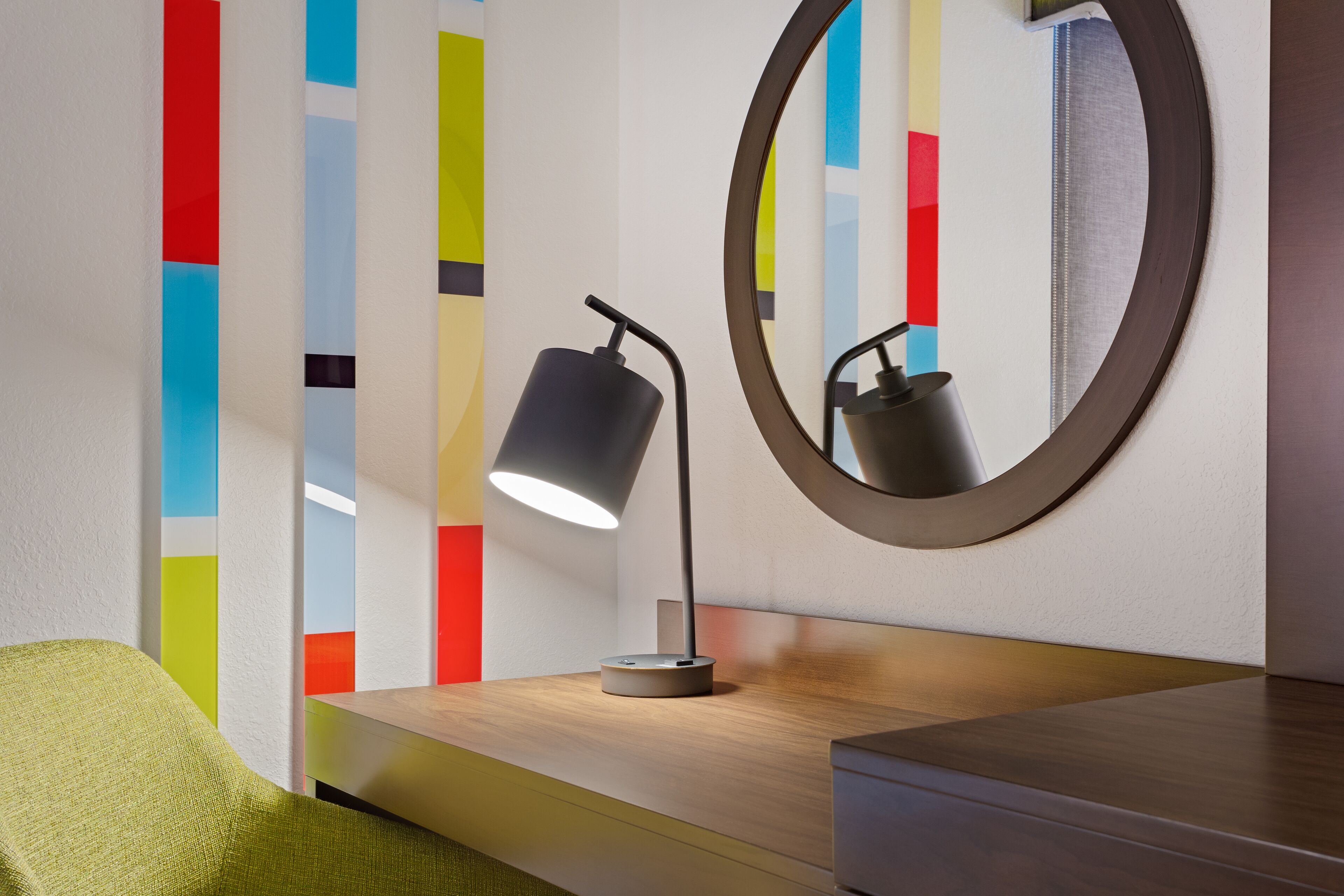 standard king | hypo-allergenic bedding, desk, blackout curtains, iron/ironing board