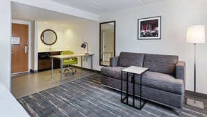 Suite, 1 kingsize-seng med sovesofa | Minibar