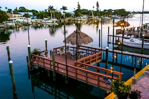 Dock