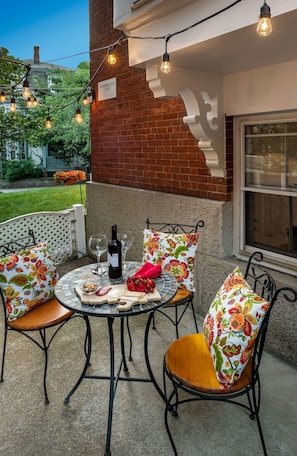 Terrace/patio - Christopher Dodge House (Providence)