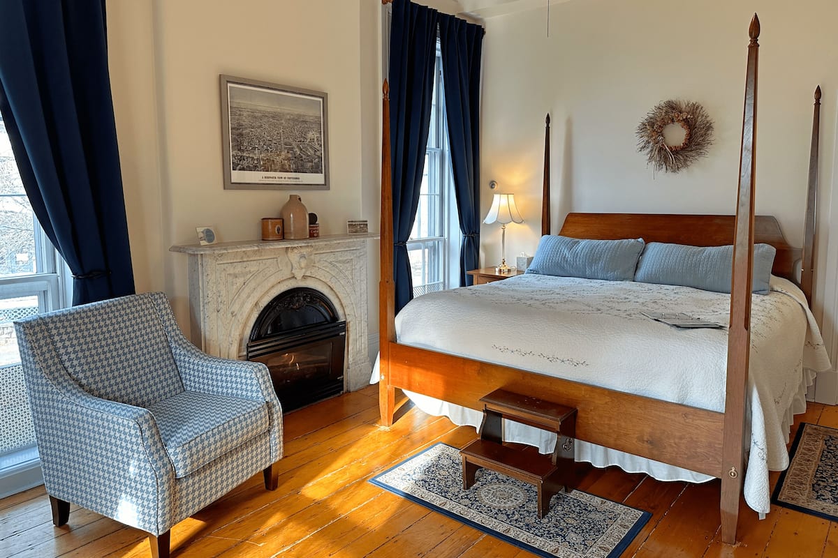 Habitación, 1 cama King size (Prime) | Escritorio y espacio para trabajar con laptop